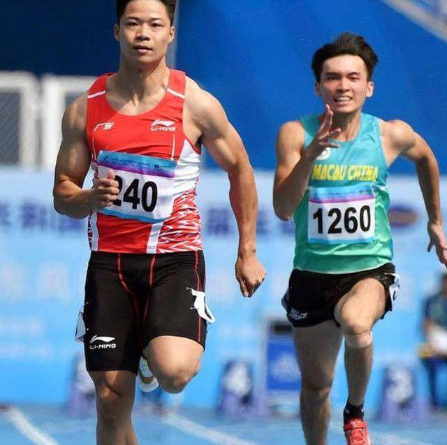 中國17歲小將100米10.21，遠(yuǎn)超同期蘇炳添，科學(xué)訓(xùn)練前途無量